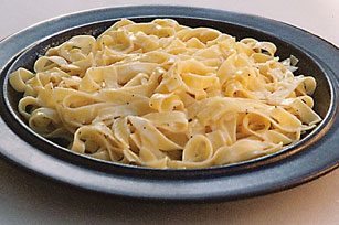 FETTUCINE ALFREDO