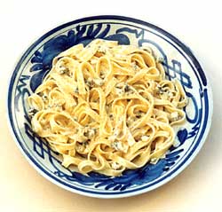 GORGONZOLA WITH FETTUCINE